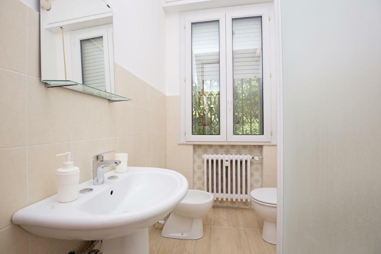 Ponte Tiberio Apartment Rimini Exteriér fotografie